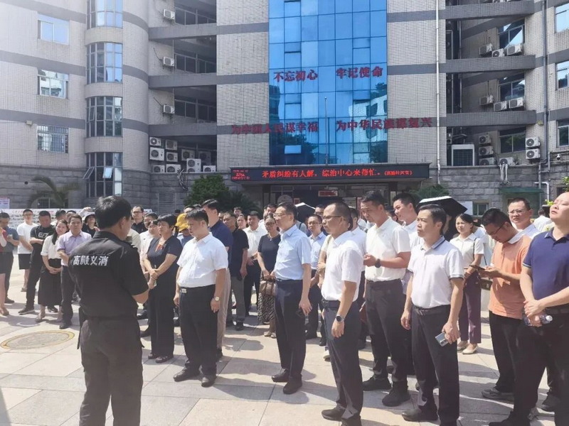 县领导带队赴厦门市高殿社区考察学习社区义务消防队建设工作 - 憨鼠网