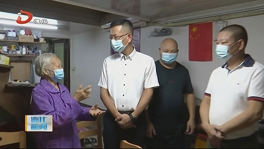县委书记走访慰问困难老人和高龄老人 - 憨鼠网