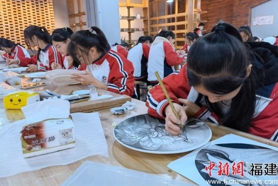 德化国际陶瓷艺术城正式启航 一站淘尽全球陶瓷精品 - 憨鼠网