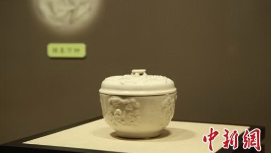 凝脂如玉惊艳世界 134件明清德化白瓷广州展出 - 憨鼠网