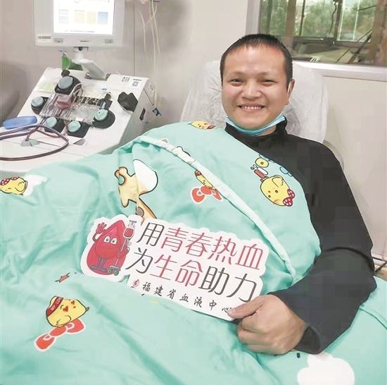 扎根深山 一腔热血 他20多年来累计献血超16800毫升 - 憨鼠网