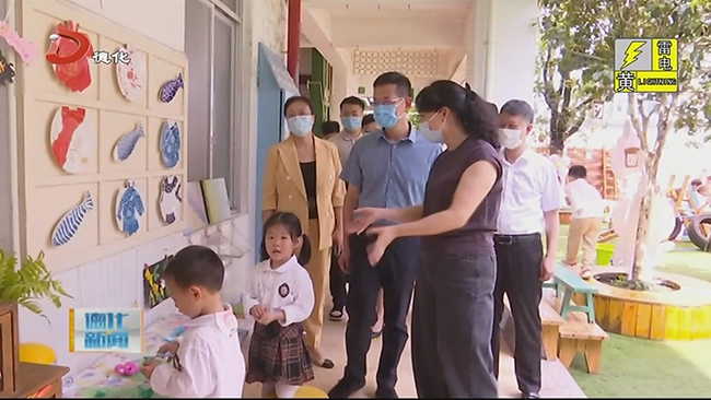 县四套班子领导开展“六一”儿童节慰问活动 - 憨鼠网