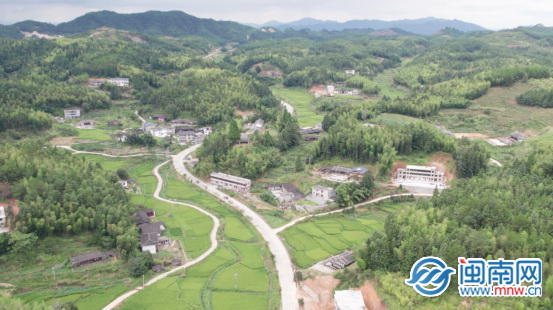 姓“福”村的幸福事NO.15丨泉州德化福山村：“千坪计划”助富千家 赋能乡村振兴 - 憨鼠网