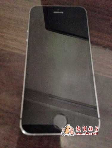 出一把美版iphone5s在保16G - 德化论坛