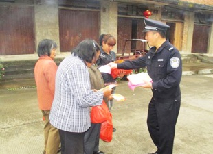 葛坑所积极开展道路交通安全宣传 - 憨鼠网