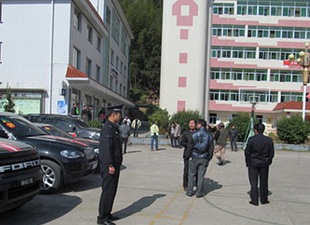 汤头所为海外华侨故地重游提供安全保障 - 憨鼠网
