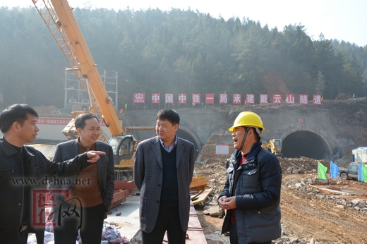 陈祥端副县长调研厦沙高速公路德化段建设工地 - 憨鼠网