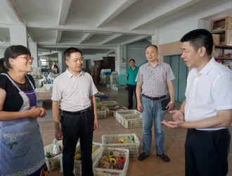 市总工会党组书记王茂泉一行到德化调研工会工作 - 憨鼠网