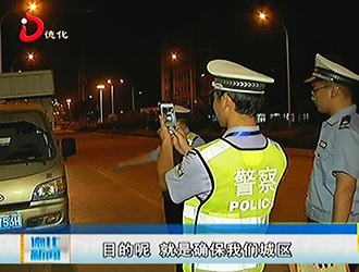 县公安交警大队开展货车和僵尸车专项整治行动[视] - 憨鼠网