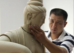 中国陶瓷艺术大师：许瑞峰 - 憨鼠网
