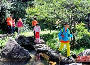 德化九仙山:日均千名游客来高山避暑享清凉 - 憨鼠网