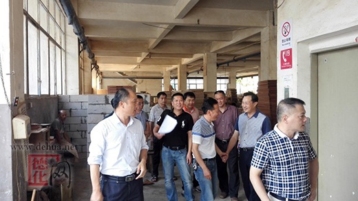 市安办到浔中镇木材加工企业开展安全生产检查 - 憨鼠网