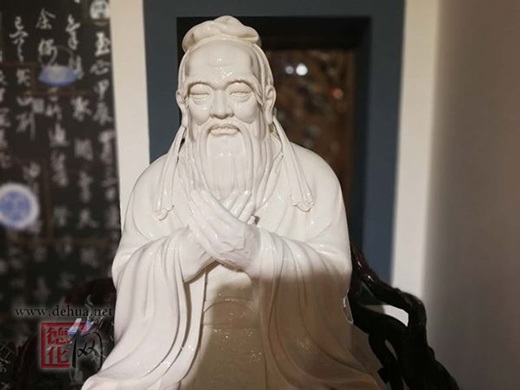 德化“中国白”古法创新 让千年瓷都绽放异彩 - 憨鼠网