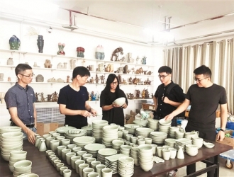 全球陶瓷设计汇聚德化赛创意 - 憨鼠网
