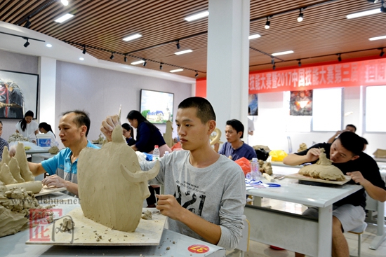 传承工匠精神 “雕塑”美丽中国 - 憨鼠网