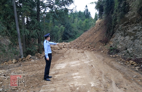 春美派出所持续开展道路安全隐患排查工作 - 憨鼠网