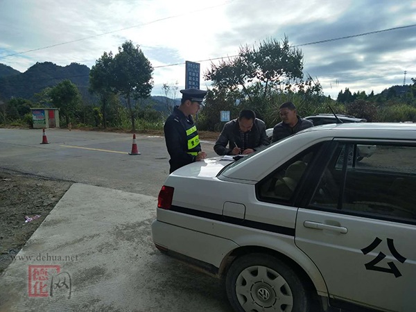 龙门滩派出所加强道路交通安全执法 - 憨鼠网
