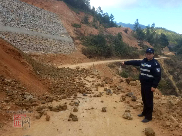 开展道路安全隐患排查 确保群众出行道路畅 - 憨鼠网