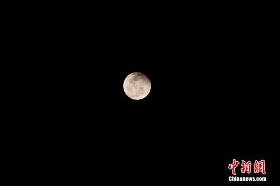 中国各地1月31日晚可观赏到月全食 - 憨鼠网