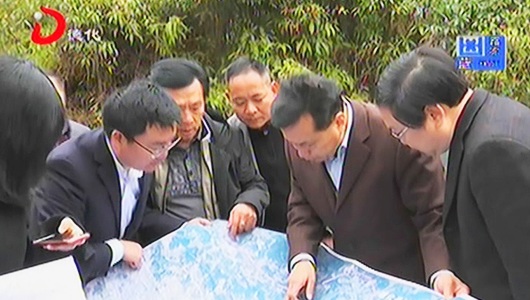县人大常委会调研工业用地开发情况 - 憨鼠网