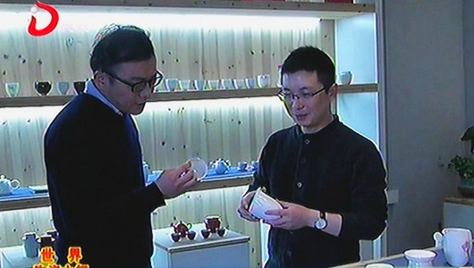 陈东峰：发挥专长 返乡创业 专注陶瓷作品研发设计 - 憨鼠网