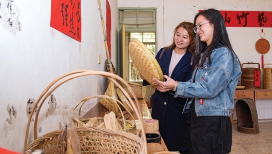 走古道 赏竹艺 - 憨鼠网