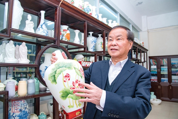 温克仁：“我一生只做一件事，做好陶瓷” - 憨鼠网