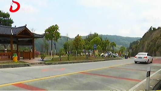 国道355线：完善绿化花化 建设绿色生态公路 - 憨鼠网