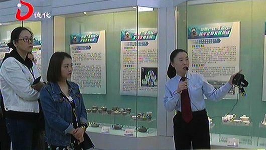 县法院举行开放日活动 提升产权保护意识 - 憨鼠网