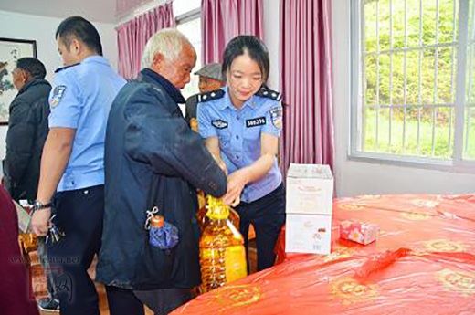 德化法院法警大队党支部开展精准扶贫 - 憨鼠网