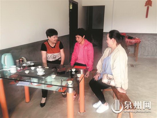 爱心汇聚 温暖贫困母亲 - 憨鼠网