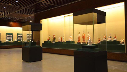 德化陶瓷艺术精品展在四川博物院开幕 - 憨鼠网
