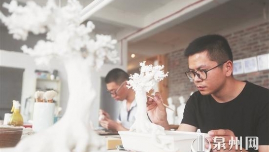 德化：另辟蹊径 陶瓷做出“年轻味” - 憨鼠网