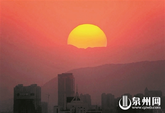 泉州沿海风力加大 今天可能会有大雨|台风来临前为何会很热 - 憨鼠网