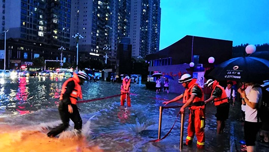 暴雨突袭德化 城关小时雨强打破历史纪录 - 憨鼠网