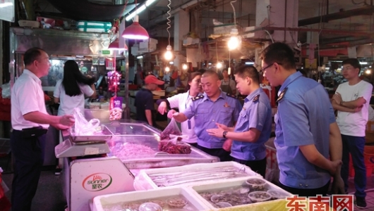 德化县举办2018年食品安全宣传周活动 - 憨鼠网