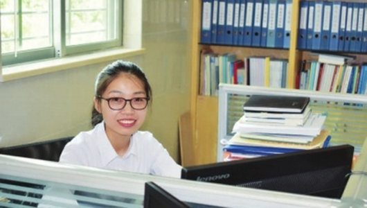 咱厝姑娘入围泉州“最美职工” - 憨鼠网