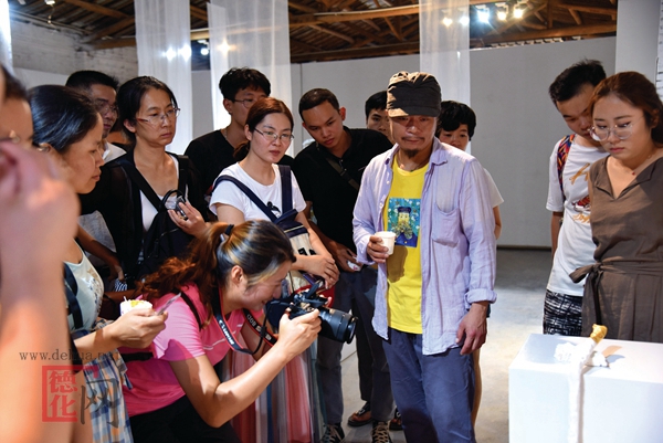 德化瓷烧制技艺——综合材料艺术作品展开展 - 憨鼠网