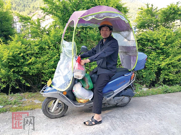 张大业：每月奔波数百公里 一心为全村老人服务 - 憨鼠网