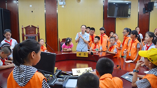 泉州市学生记者团走进德化法院感受司法氛围 - 憨鼠网