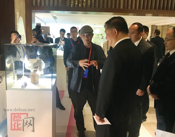 德化白瓷“一带一路”写新篇：第二届“中国白”国际陶瓷艺术大奖赛启动 - 憨鼠网