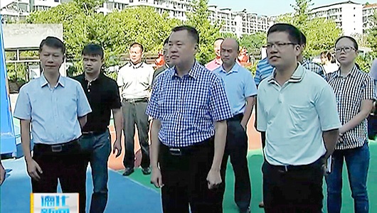 县人大常委会视察我县“七五”普法工作 - 憨鼠网