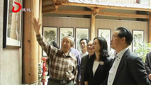 庆祝改革开放四十周年暨天津艺术家陶瓷·国画作品邀请展开幕 - 憨鼠网