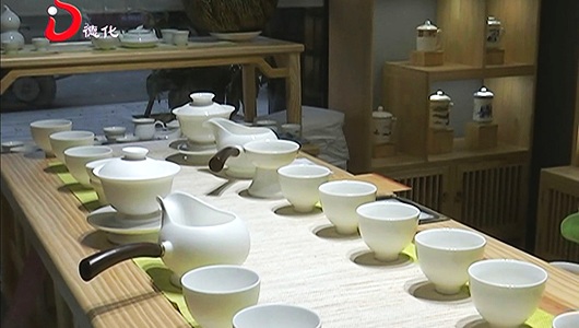 颜宝敬：高端茶具 蓄势待发 - 憨鼠网