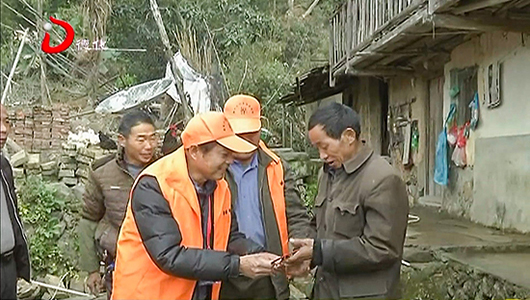 福建赖氏文化交流促进会到德化走访慰问困难户 - 憨鼠网
