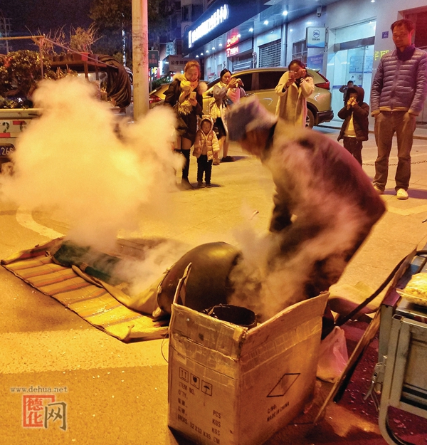 记忆中的年味：爆米花 - 憨鼠网