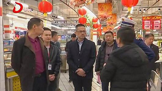 县长黄文捷带队开展节前安全检查 - 憨鼠网
