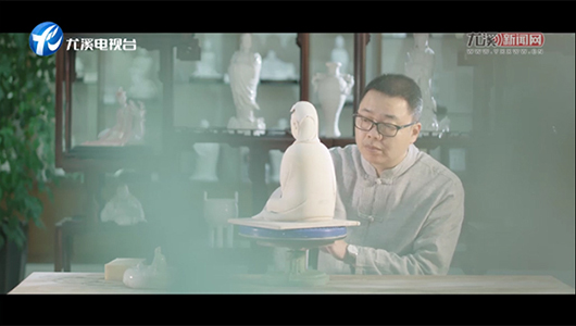 《守摊人》第二季第2集：瓷塑匠 - 憨鼠网