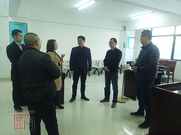 县领导走访看望慰问人社系统干部职工 - 憨鼠网