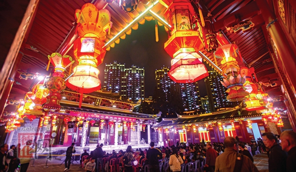 精美花灯 扮靓瓷都 - 憨鼠网